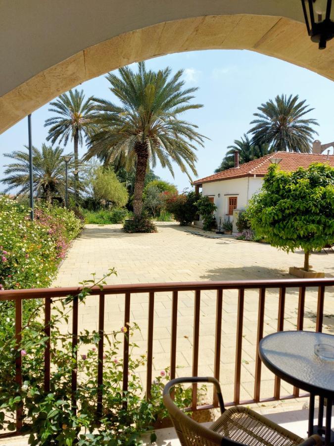 Golden Palms Guest House & Cafe Famagusta  Exteriér fotografie